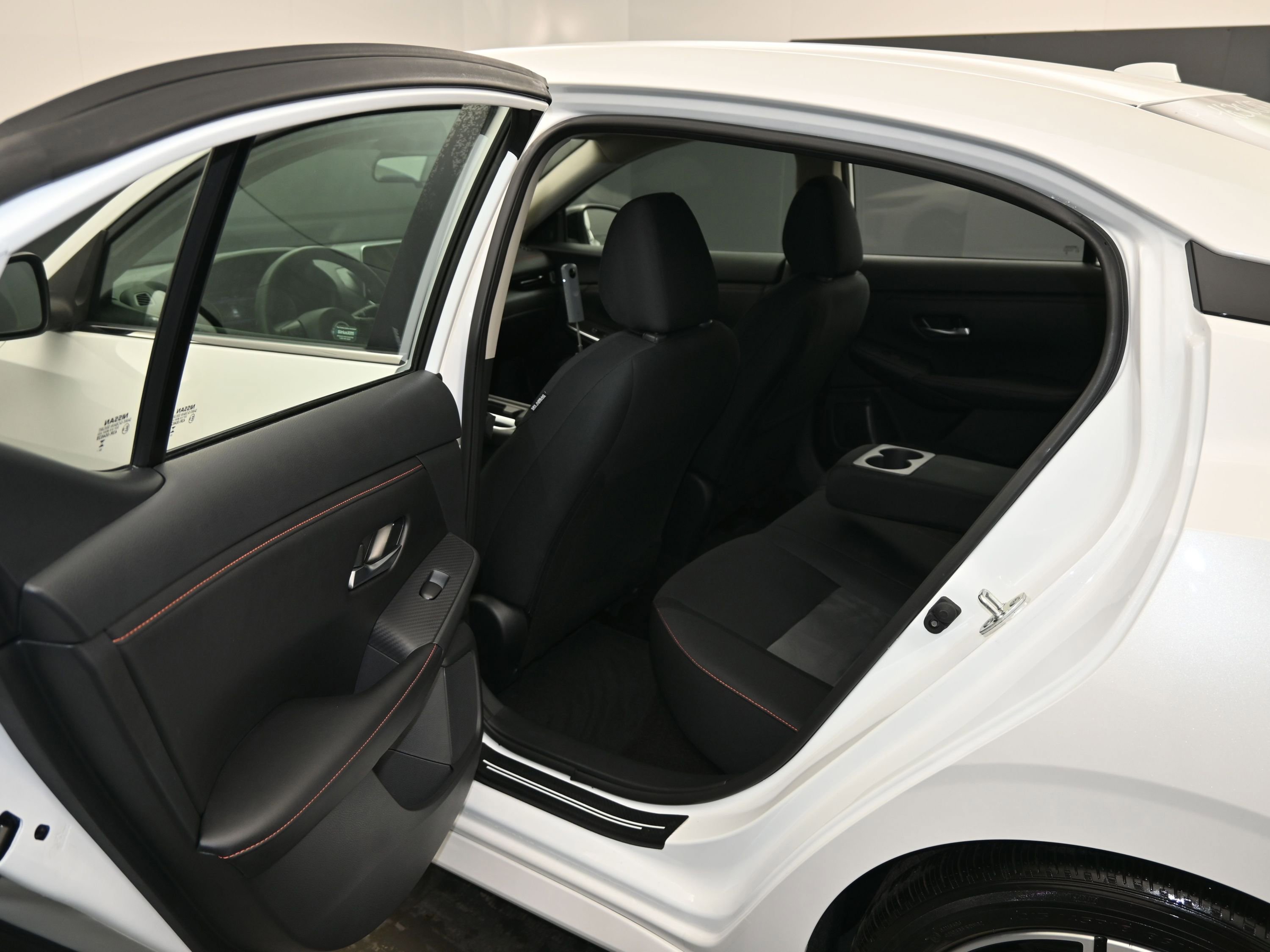 Used 2024 Nissan Sentra SR image 12