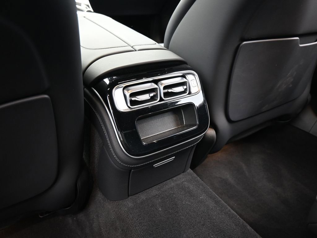 Used 2025 Mercedes-Benz S 63 AMG S image 64