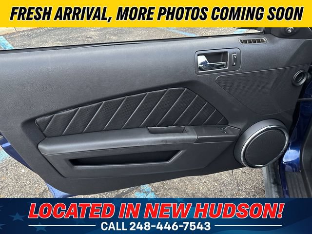 Used 2011 Ford Mustang GT Premium w/ Security Pkg RWD image 18