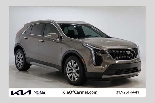 Used 2020 Cadillac XT4 Premium Luxury w/ Technology Package FWD image 1