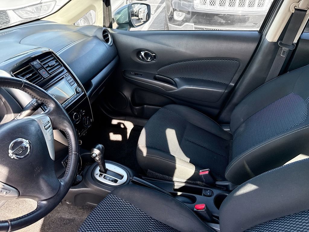 Used 2018 Nissan Versa Note SV image 24