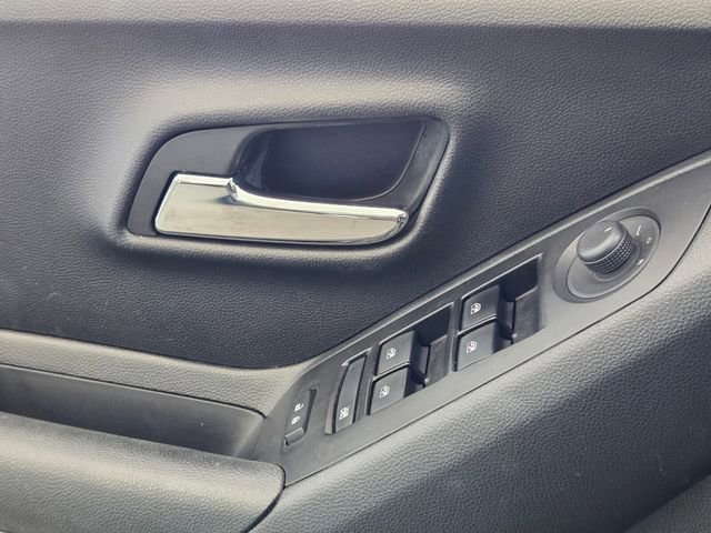 Certified 2022 Chevrolet Trax LT w/ LT Convenience Package image 25