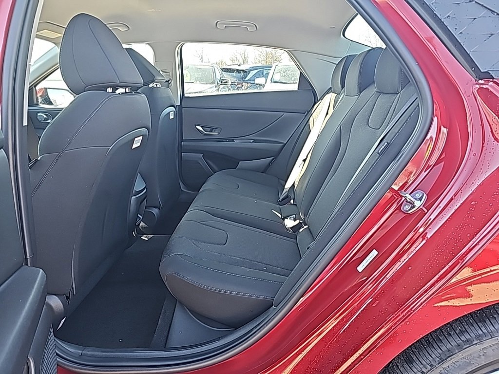 New 2026 Hyundai Elantra SE image 27
