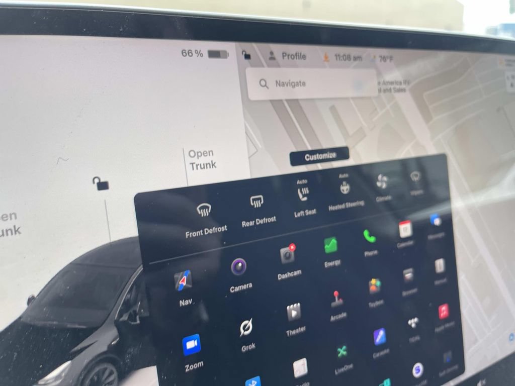 Used 2024 Tesla Model Y Long Range AWD/4WD image 19