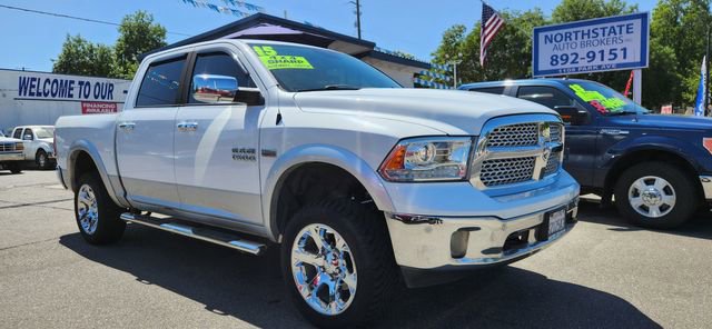 Used 2015 RAM 1500 Laramie w/ Convenience Group image 2