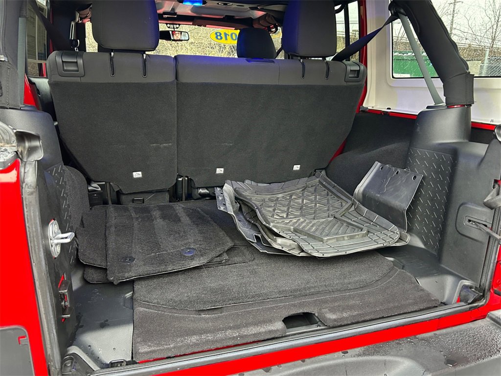 Used 2018 Jeep Wrangler Unlimited Sport S image 19