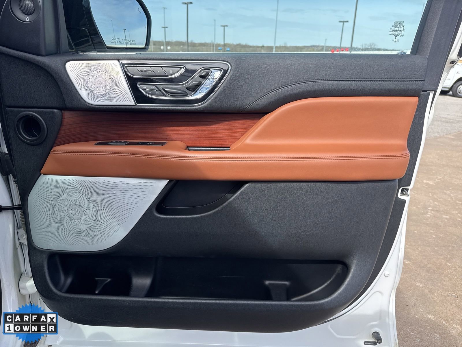 Used 2021 Lincoln Navigator Reserve w/ Luxury Package image 27