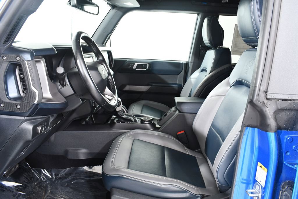 Used 2021 Ford Bronco Outer Banks AWD/4WD image 6