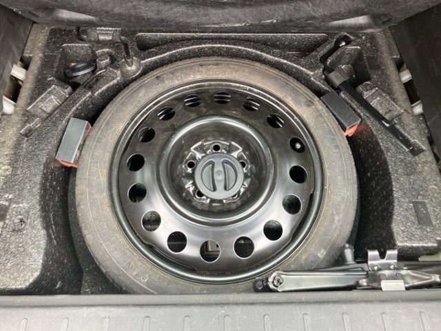 Used 2013 Chevrolet Equinox LS image 41