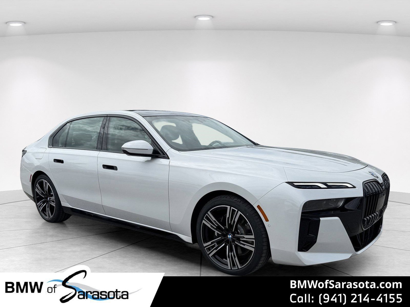New 2026 BMW 740i