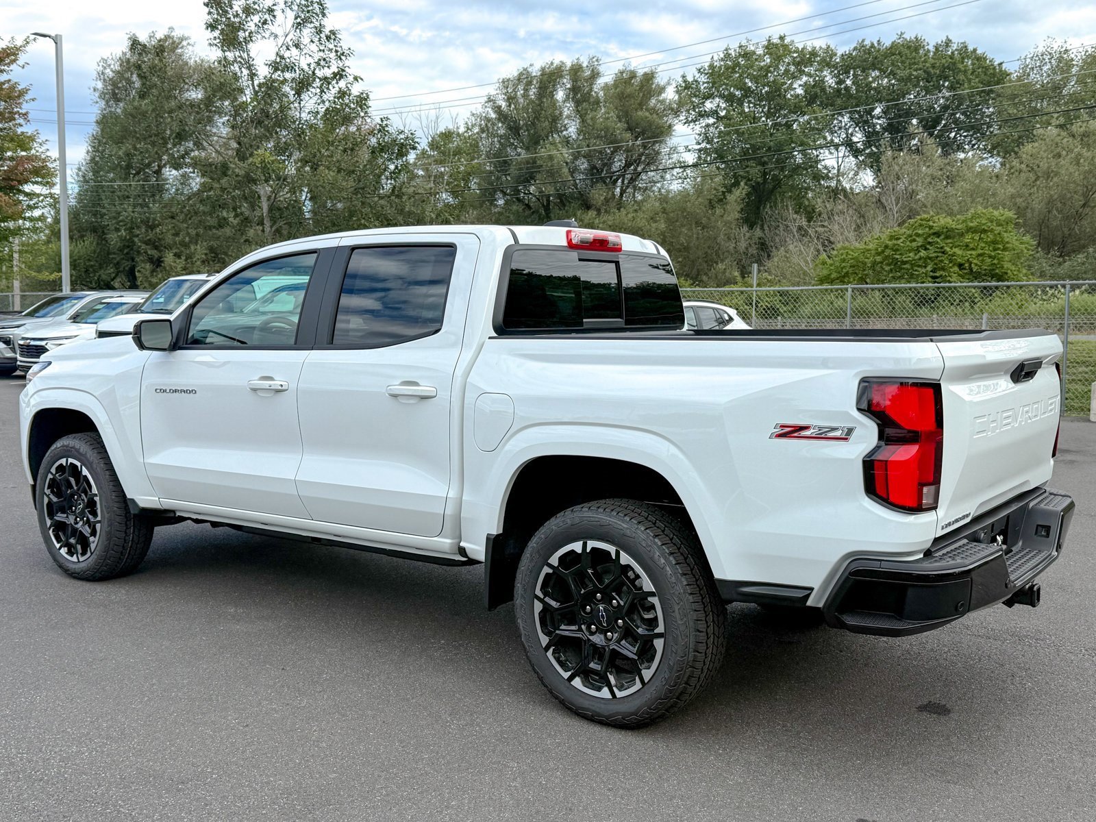 New 2026 Chevrolet Colorado Z71 w/ Technology Package image 2