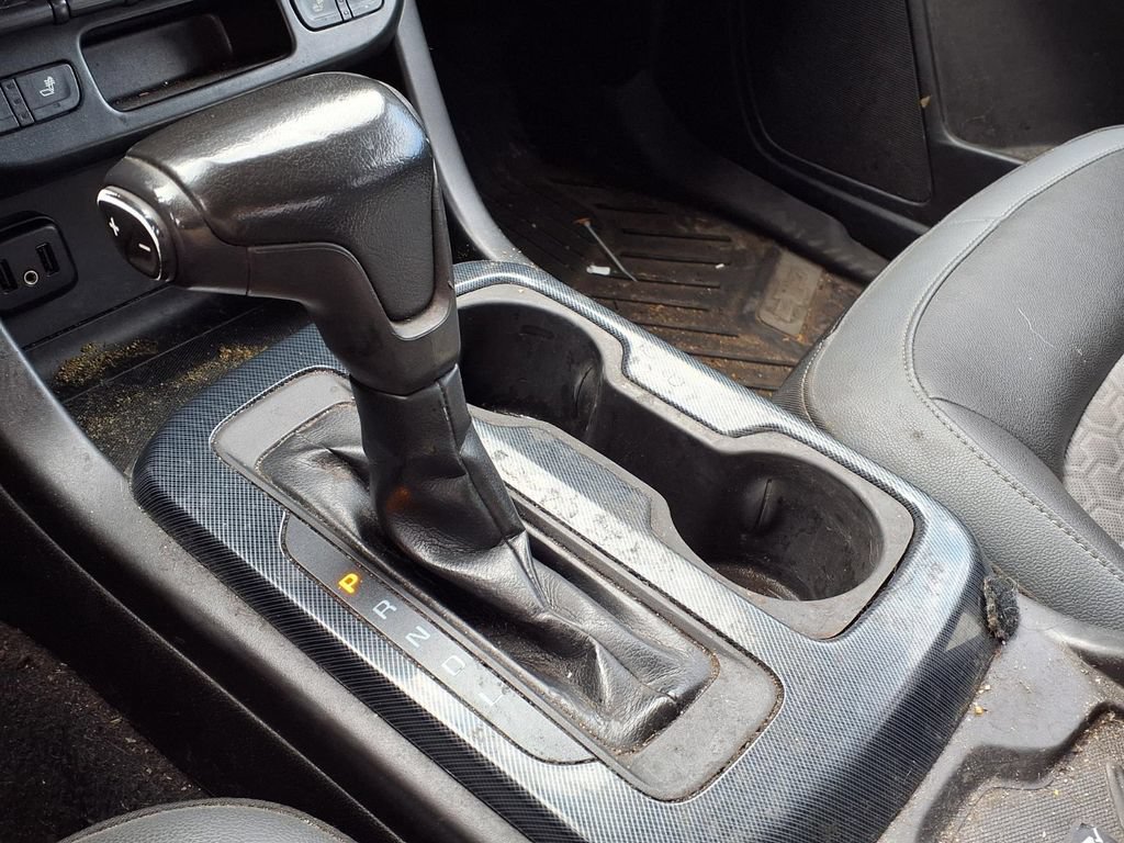 Used 2019 Chevrolet Colorado Z71 AWD/4WD image 23