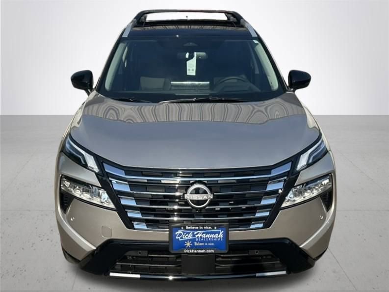 New 2026 Nissan Rogue Platinum w/ Platinum Premium Package image 3