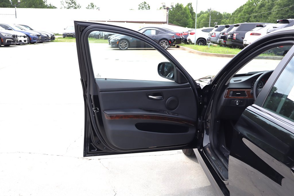 Used 2011 BMW 328i Sedan RWD image 27