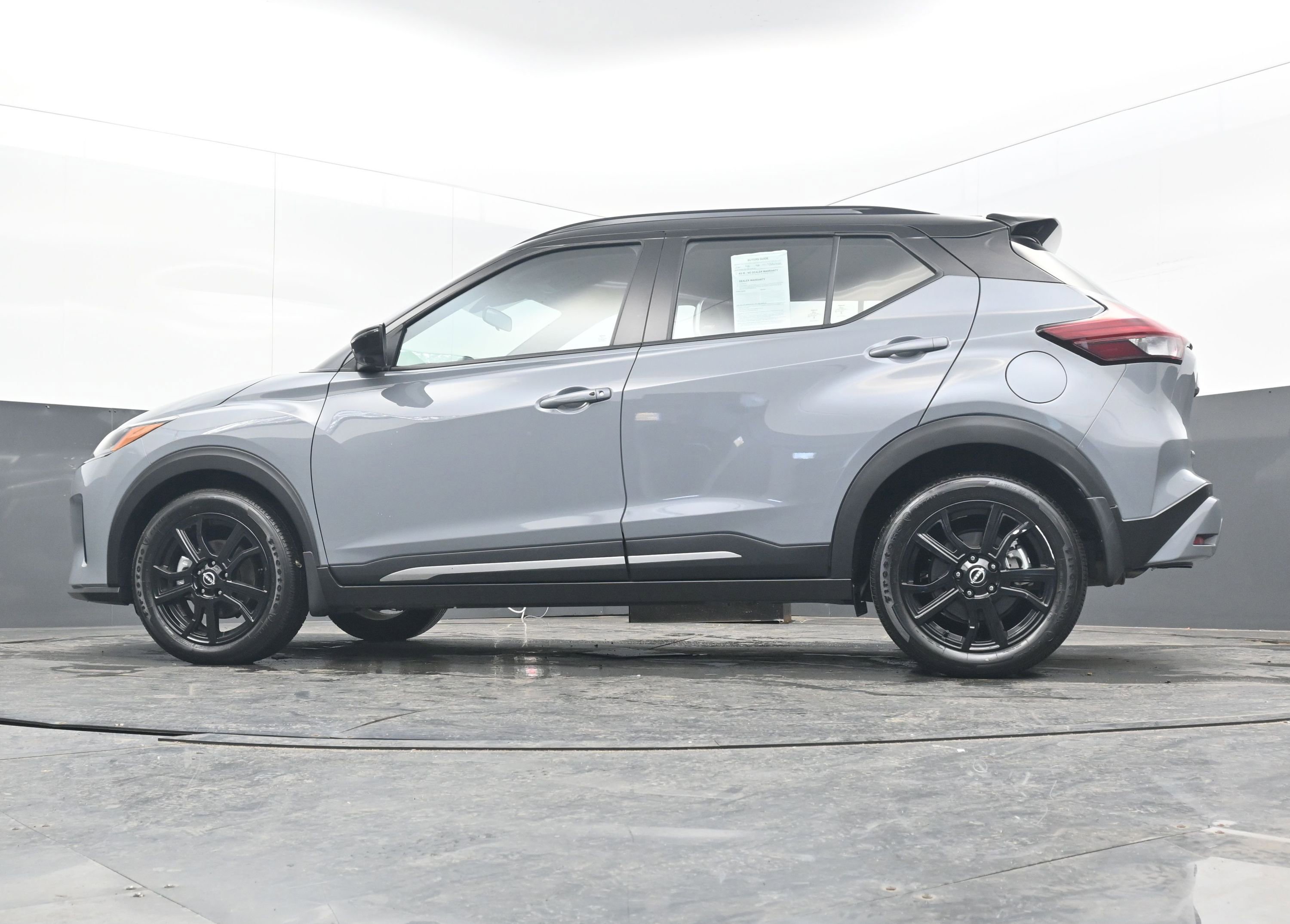 Certified 2024 Nissan Kicks SR w/ SR Premium Package image 25