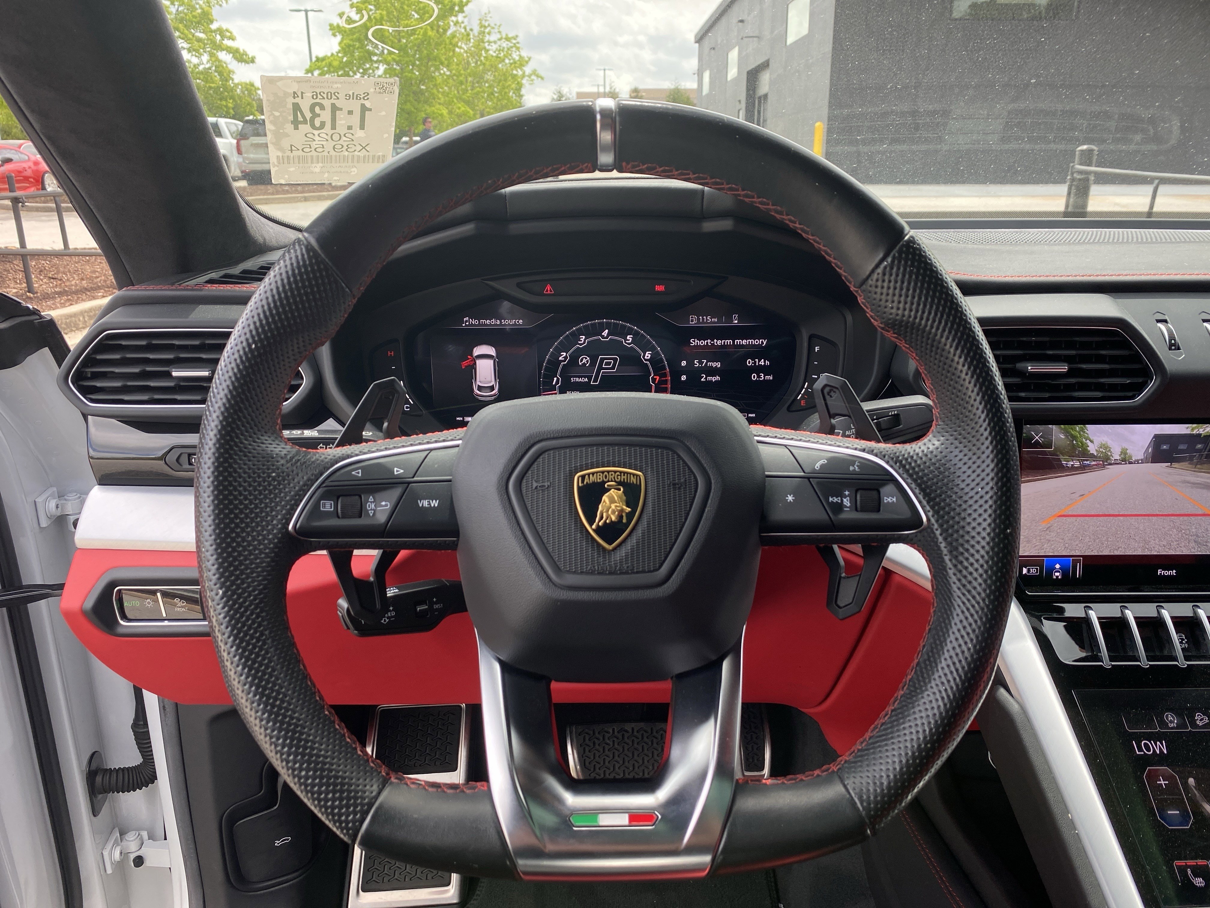 Used 2022 Lamborghini Urus image 20