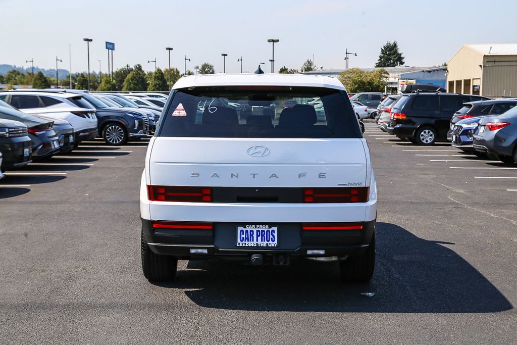Used 2026 Hyundai Santa Fe SE AWD/4WD image 8
