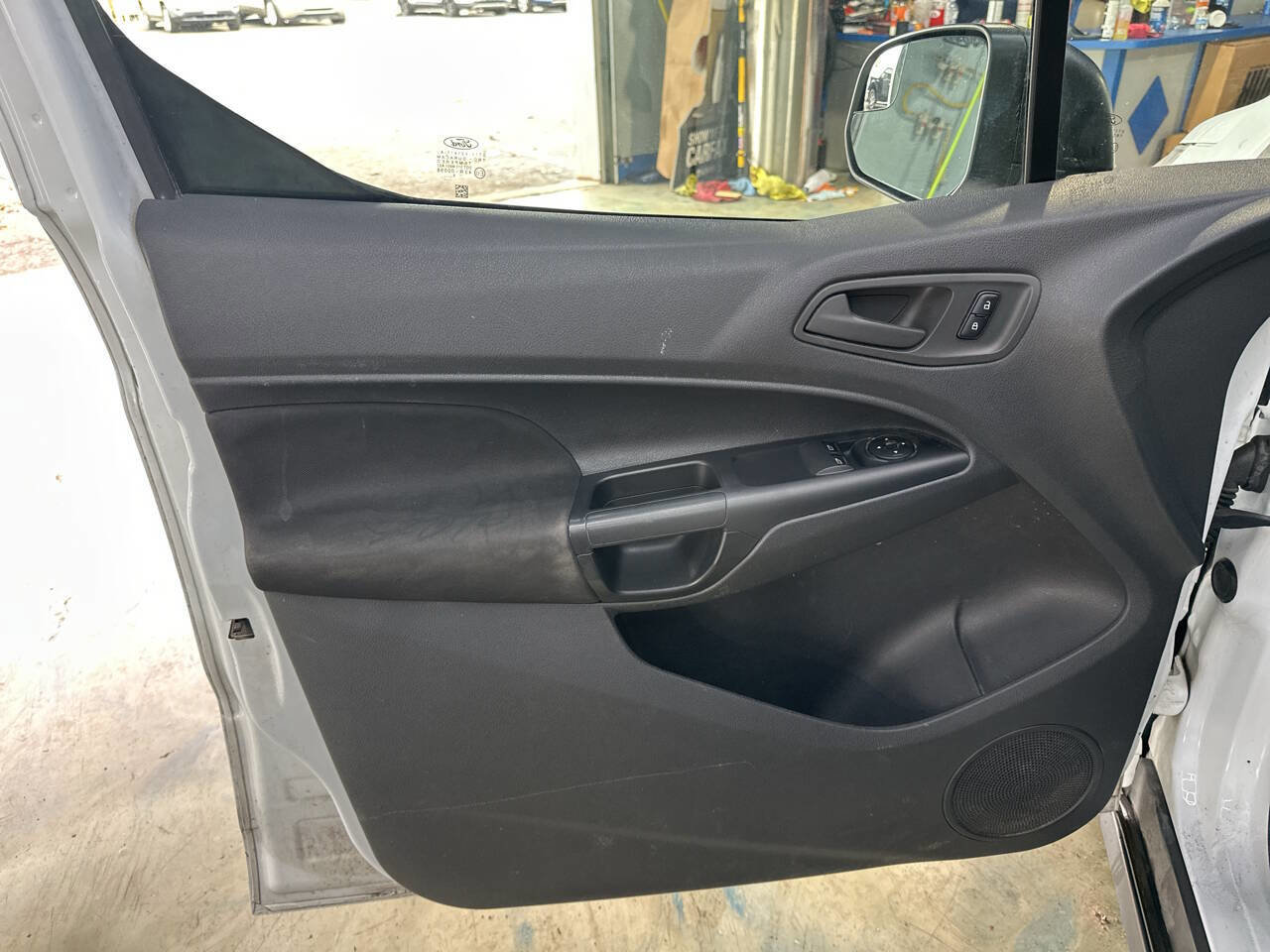 Used 2016 Ford Transit Connect XL image 25