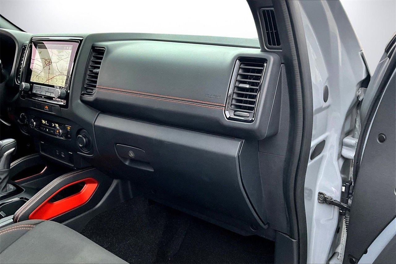 Used 2022 Nissan Frontier PRO-4X w/ Off-Road Protection Package image 19