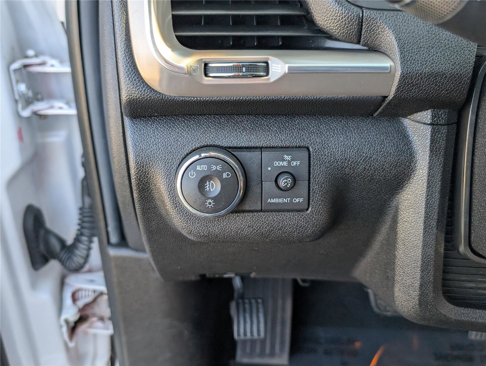 Used 2016 GMC Acadia Denali image 23