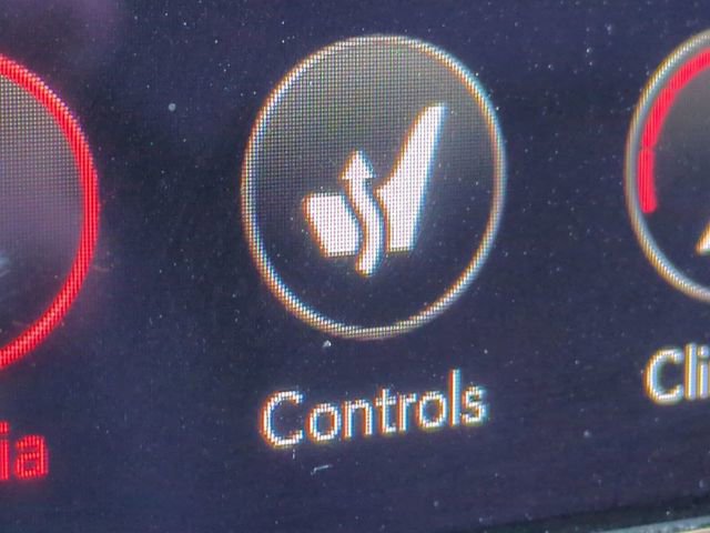 Used 2020 RAM 1500 Laramie image 23