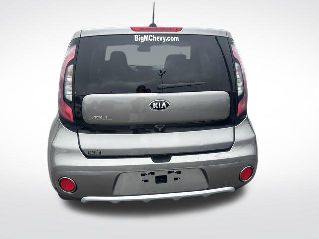 Used 2017 Kia Soul + FWD image 4
