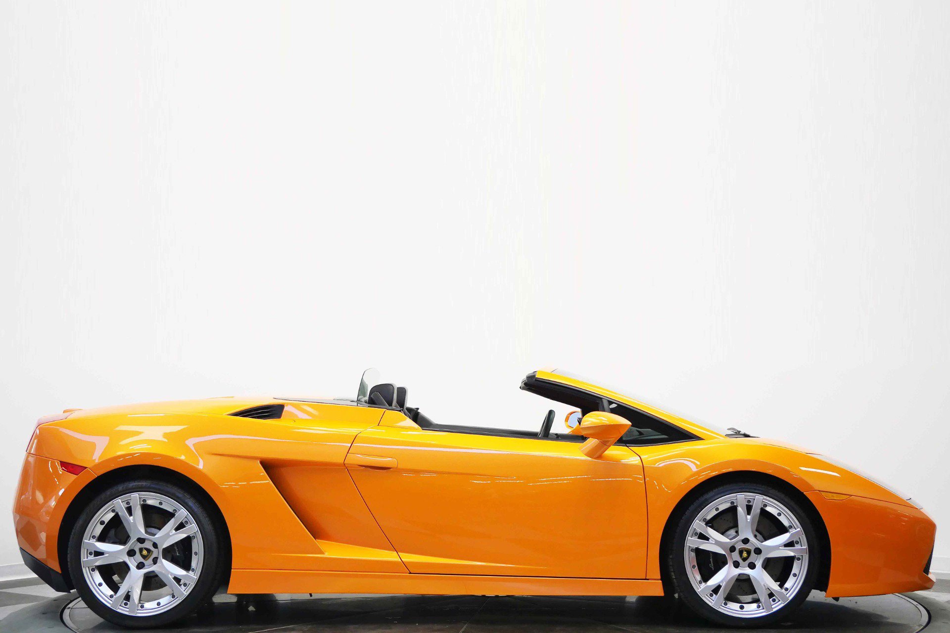 Used 2007 Lamborghini Gallardo Spyder image 2