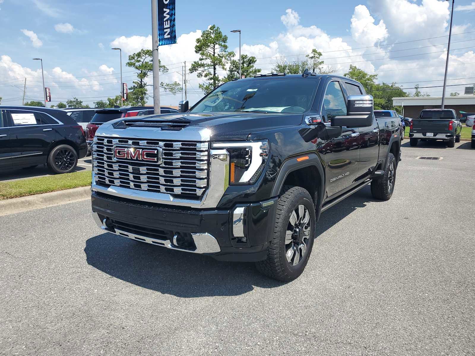 New 2025 GMC Sierra 2500 Denali w/ Denali Reserve Package