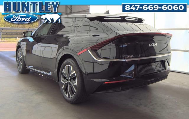 Used 2024 Kia EV6 Wind w/ Wind Technology Package AWD/4WD image 5
