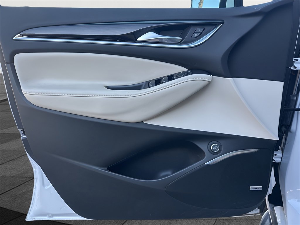 Used 2022 Buick Enclave Essence w/ Experience Buick Package image 19