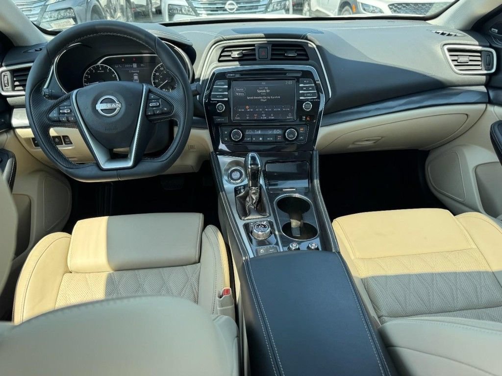 Used 2023 Nissan Maxima Platinum w/ Sport Mat Group FWD image 12