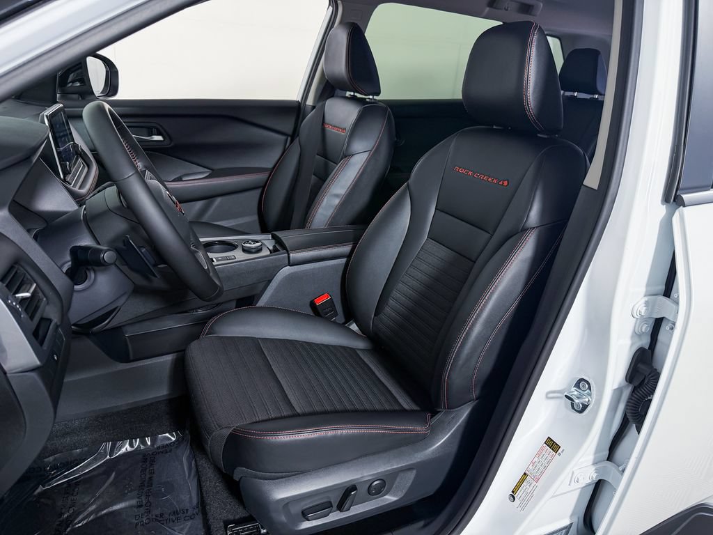 Certified 2026 Nissan Rogue SV AWD/4WD image 19
