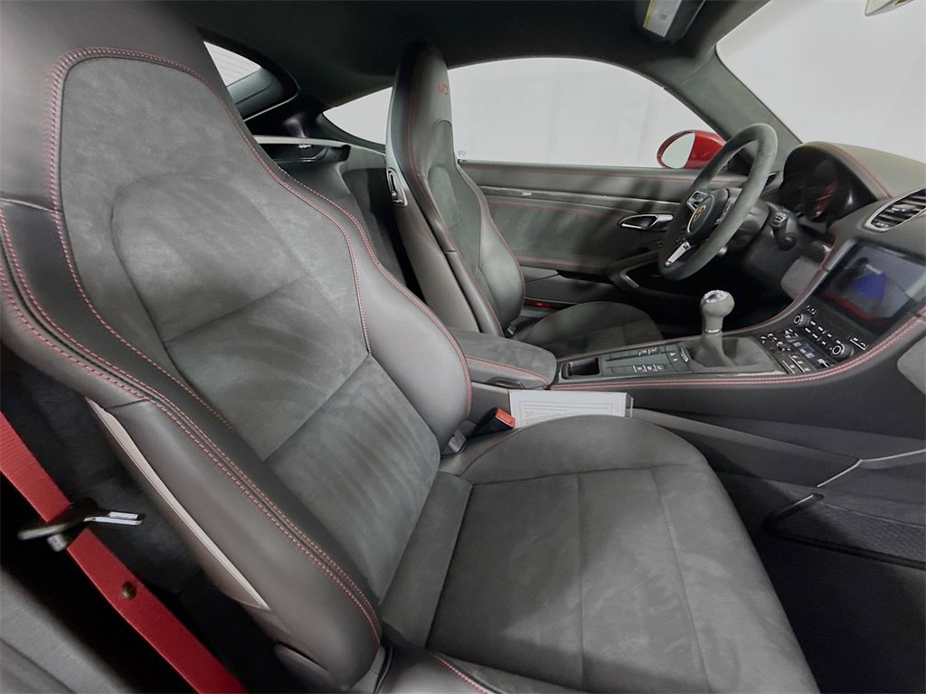 Used 2025 Porsche 718 Cayman GTS image 26