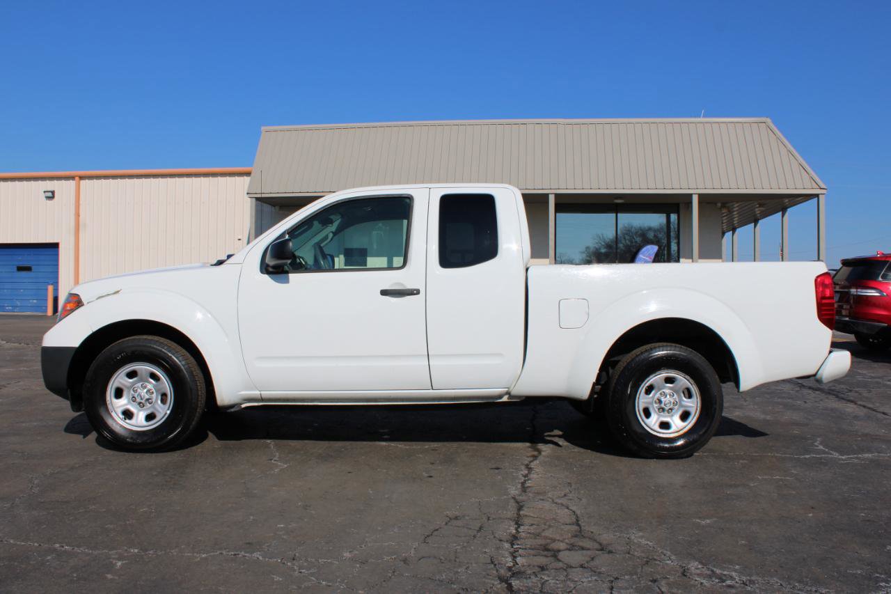 Used 2017 Nissan Frontier S image 10