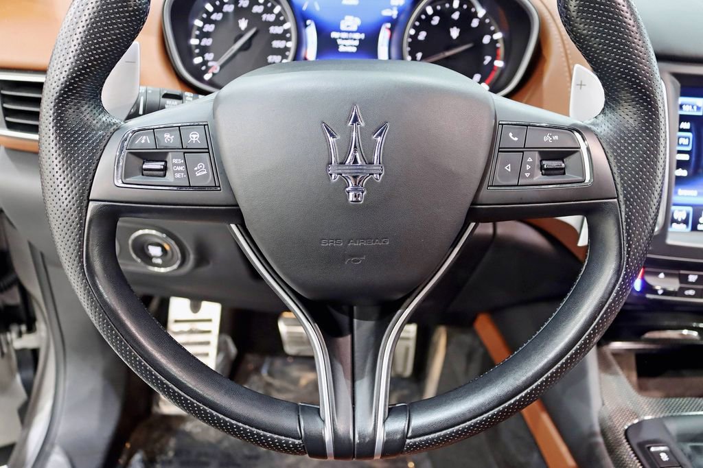 Used 2020 Maserati Levante GranSport image 16