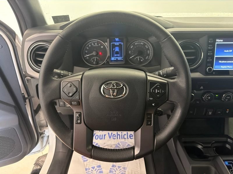 Used 2020 Toyota Tacoma TRD Off-Road AWD/4WD image 16