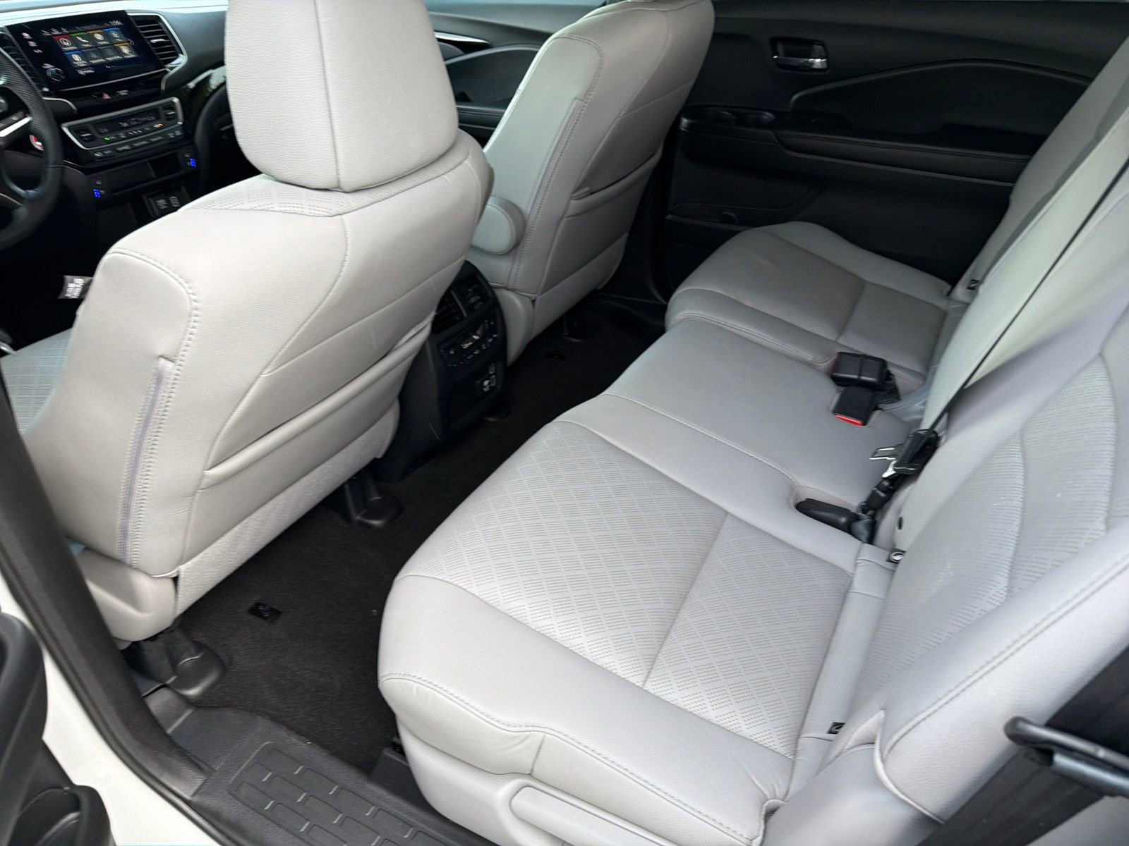 Used 2020 Honda Passport Elite image 19