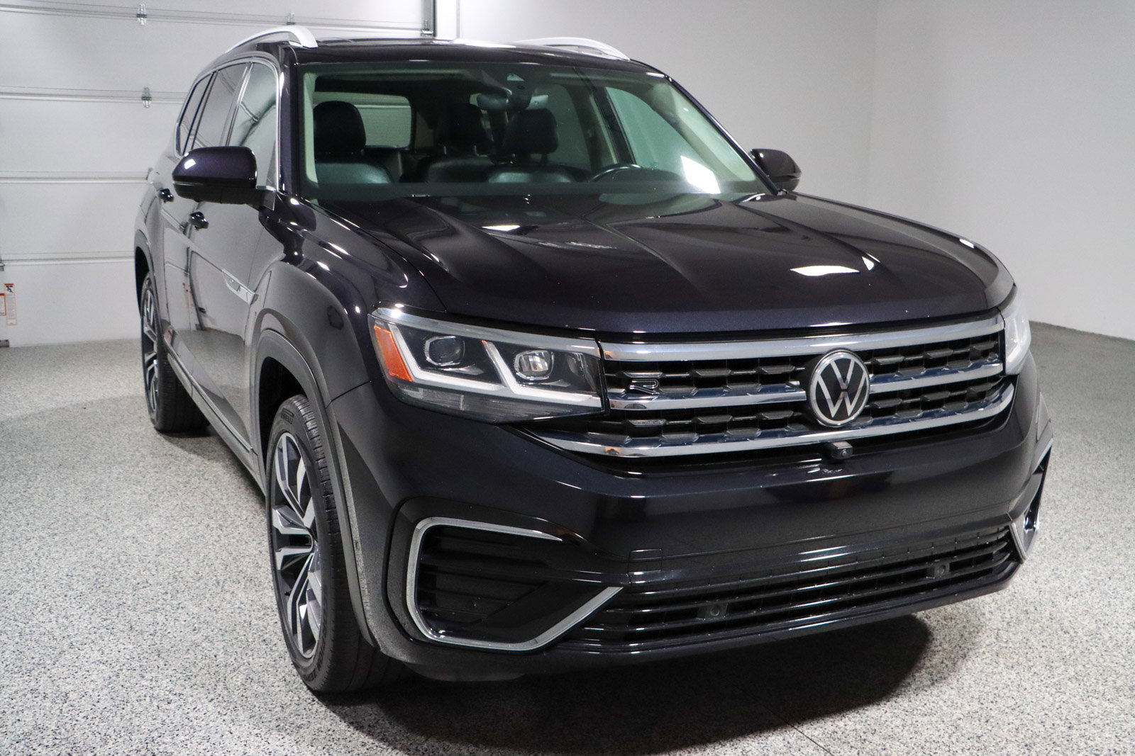 Used 2022 Volkswagen Atlas SEL Premium image 5
