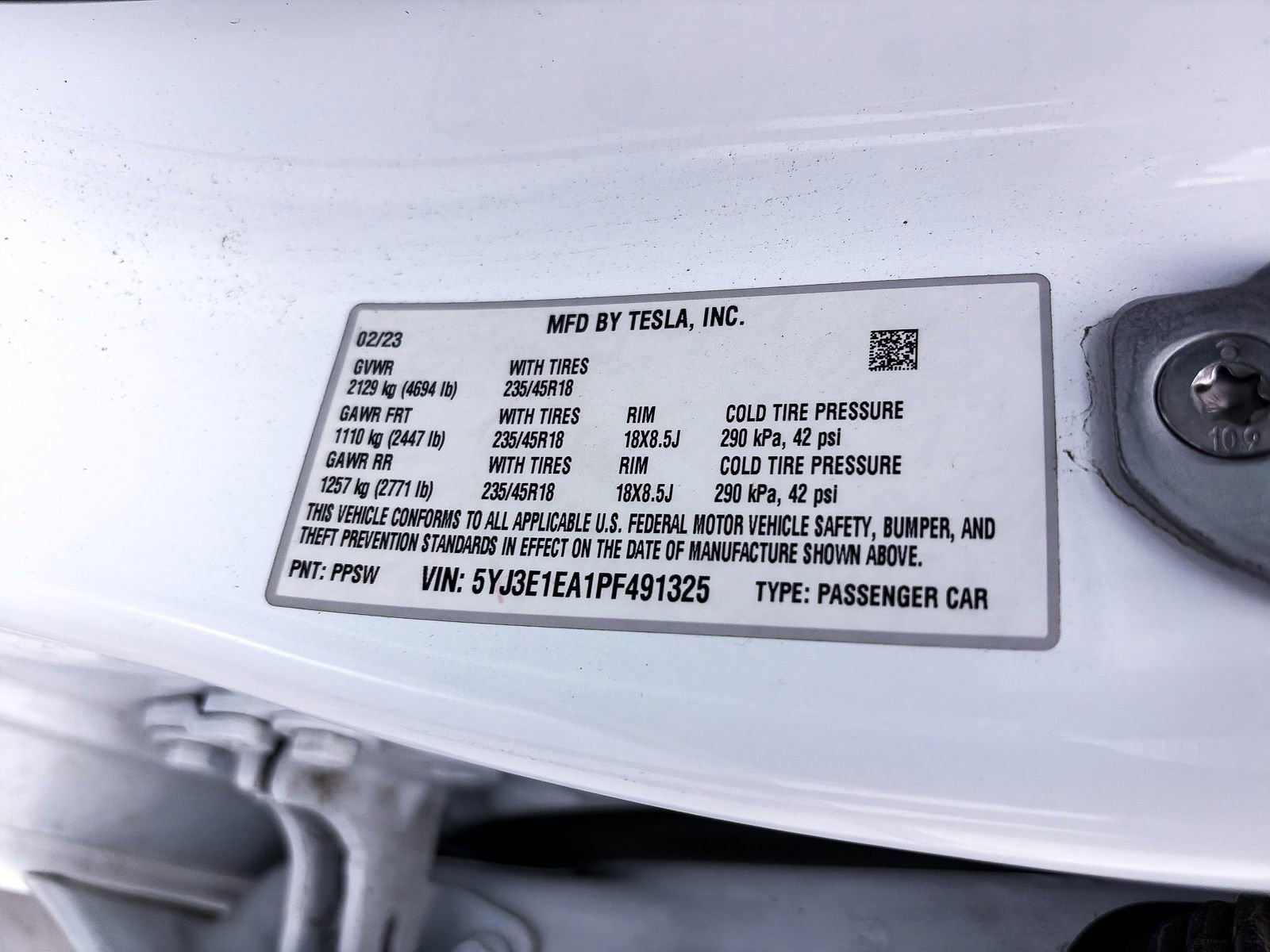 Used 2023 Tesla Model 3 Standard Range image 34