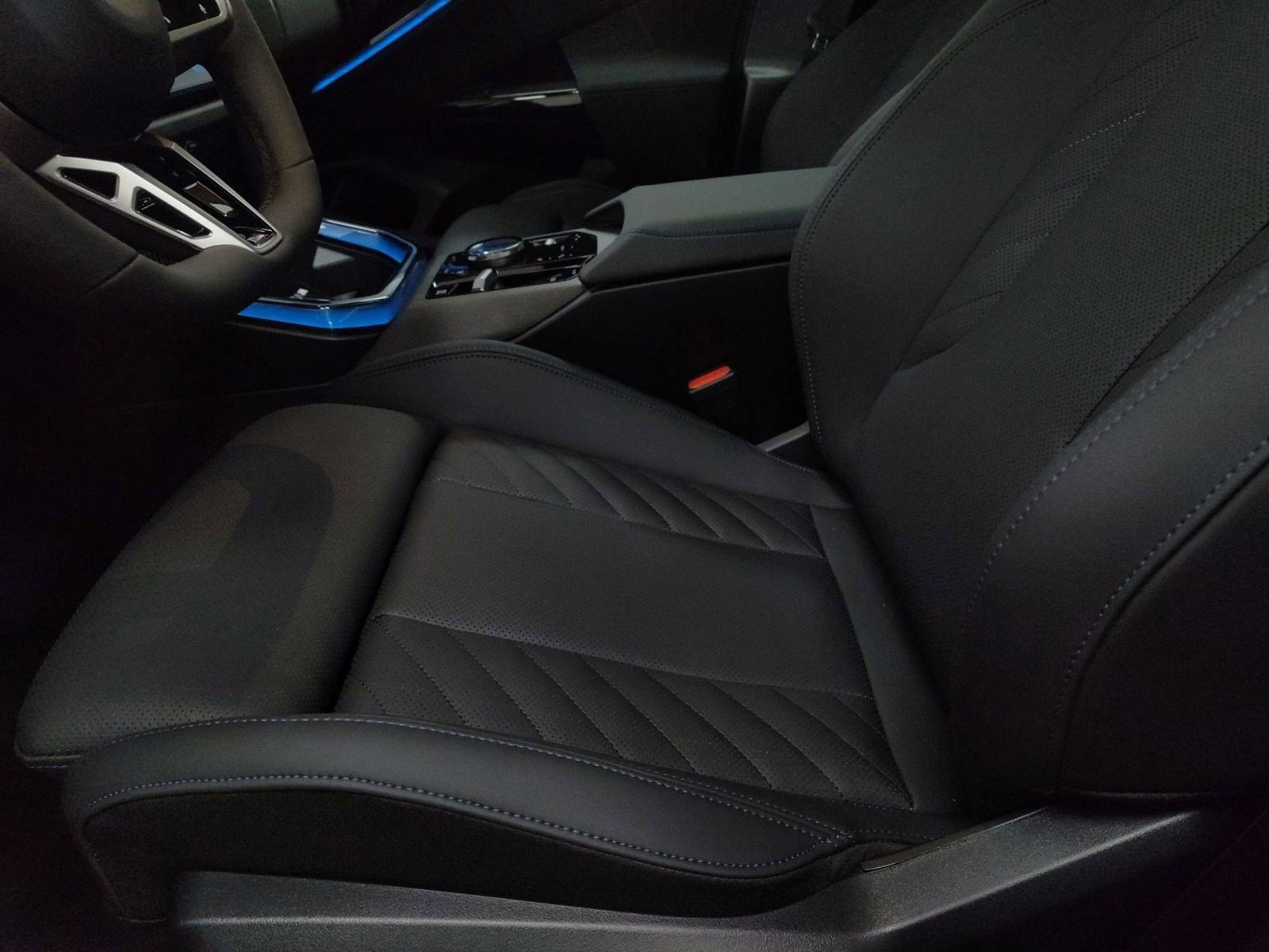 Used 2026 BMW X3 xDrive30 w/ Premium Package image 18