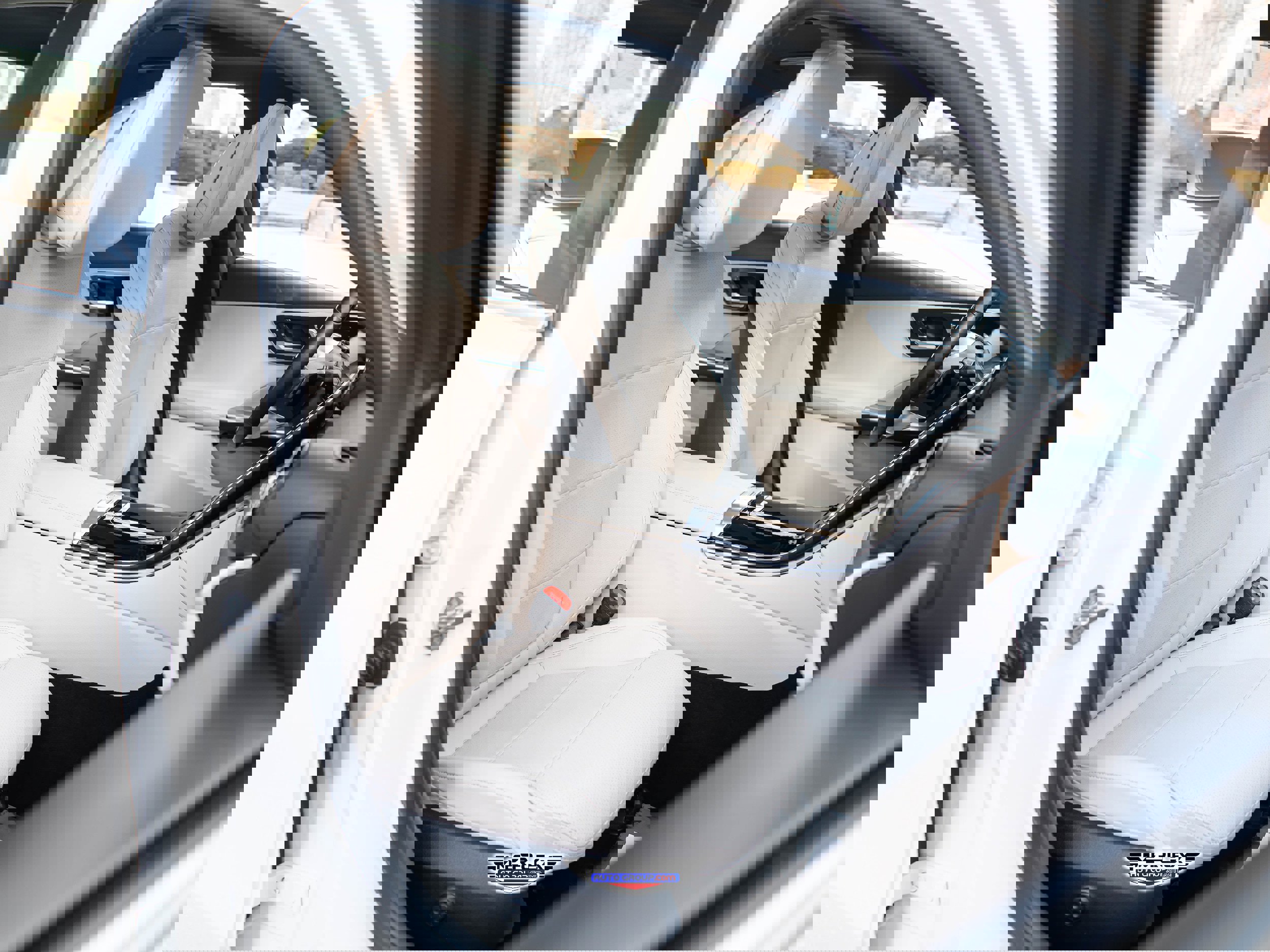 Used 2022 Mercedes-Benz C 300 4MATIC Sedan w/ Exclusive Trim Package image 17