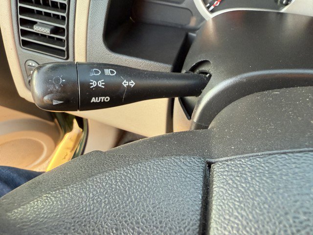 Used 2005 Chevrolet Equinox LT w/ Preferred Equipment Group image 33