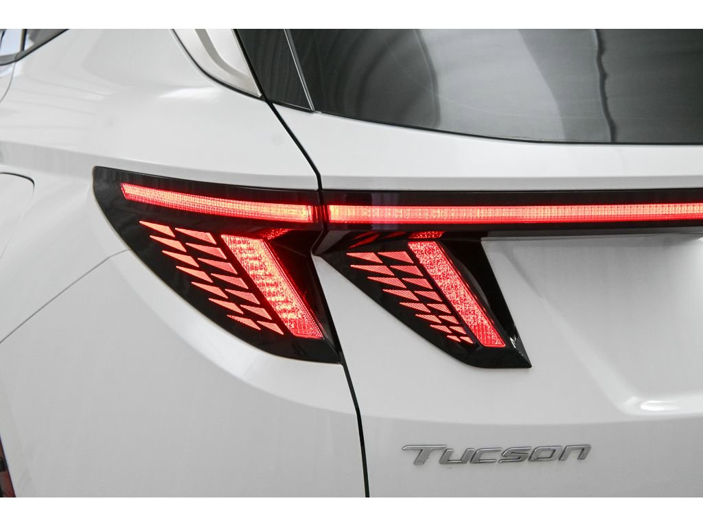 Used 2023 Hyundai Tucson Limited image 25