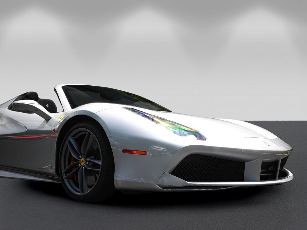Certified 2018 Ferrari 488 Spider RWD image 11