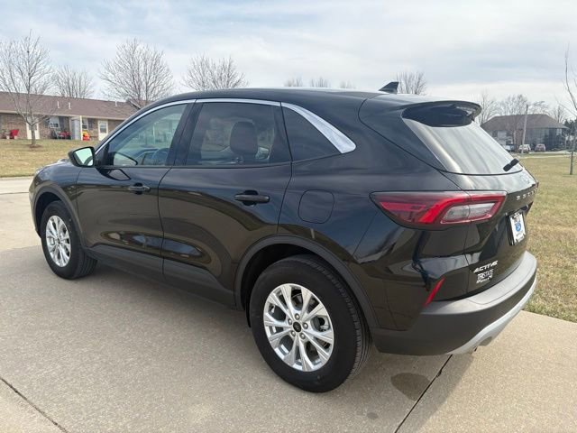 Certified 2024 Ford Escape Active AWD/4WD image 6