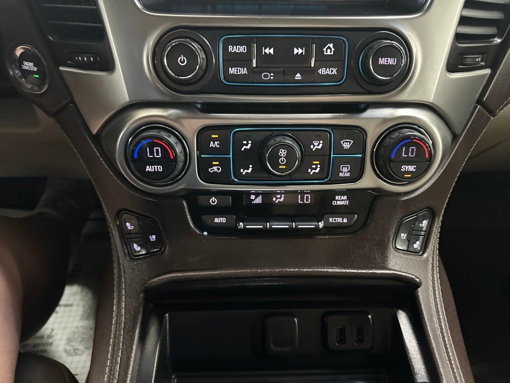 Used 2017 Chevrolet Suburban Premier AWD/4WD image 54