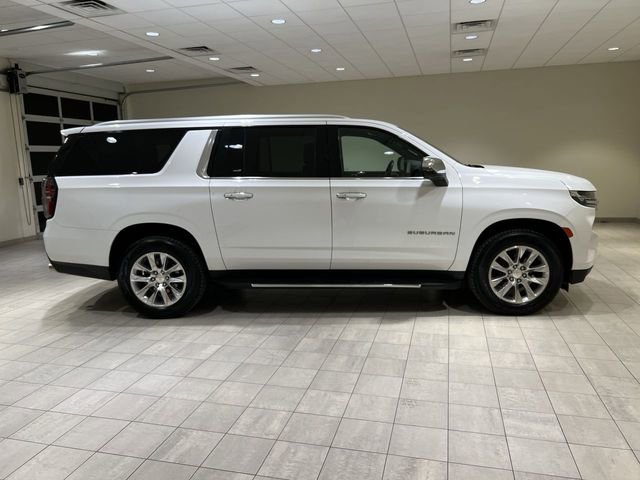 Used 2023 Chevrolet Suburban Premier image 6