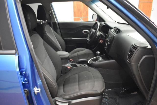 Used 2017 Kia Soul + w/ Designer's Package image 13