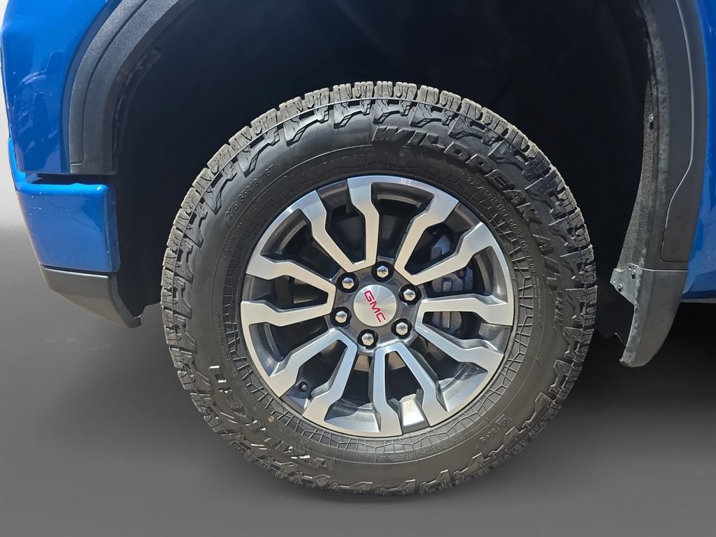 Used 2022 GMC Sierra 1500 AT4 w/ AT4 Preferred Package AWD/4WD image 16