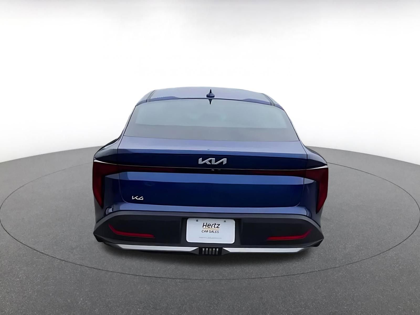 Used 2025 Kia K4 LXS image 12